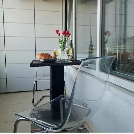 A Zen Getaway With Garage Parking Appartement