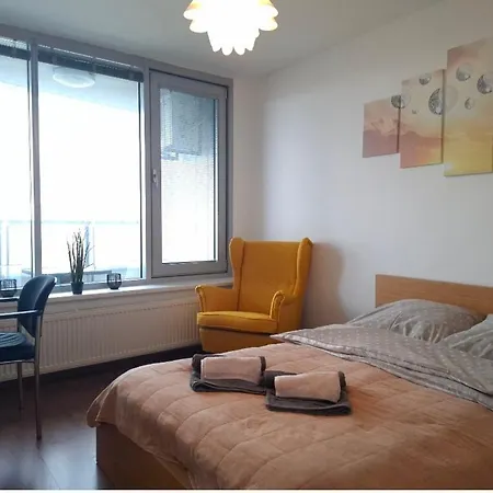 A Zen Getaway With Garage Parking